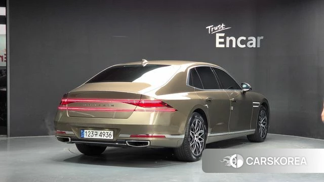 Genesis G90 (RS4) 2022 Коричневый из Кореи