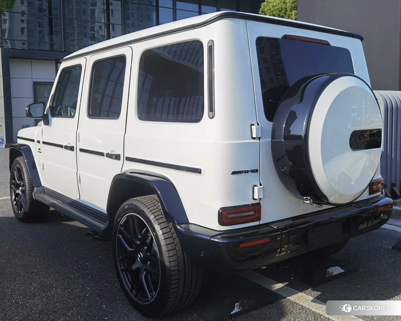 Mercedes-Benz AMG G-Class 2024 Белый из Китая