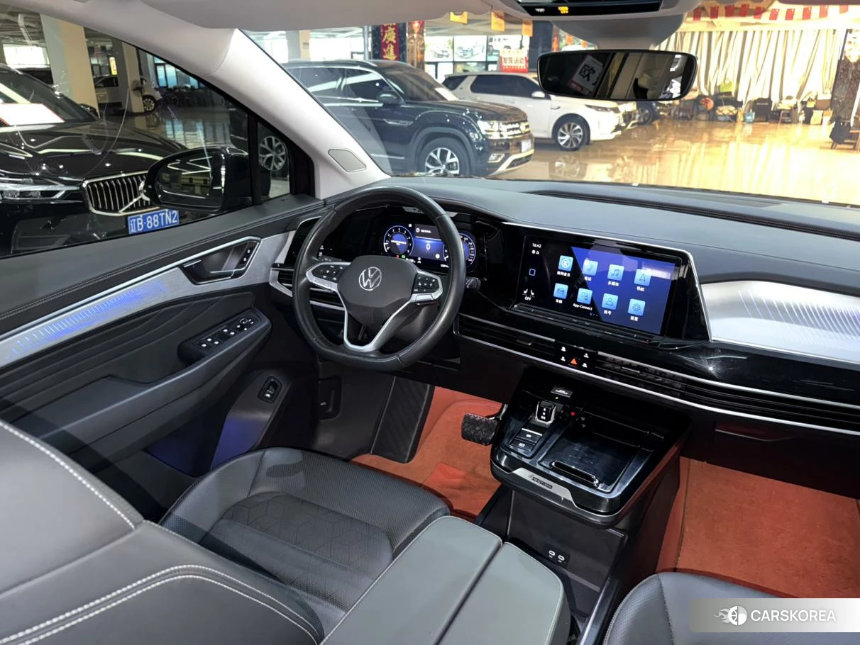 Volkswagen Talagon 2023 Черный из Китая