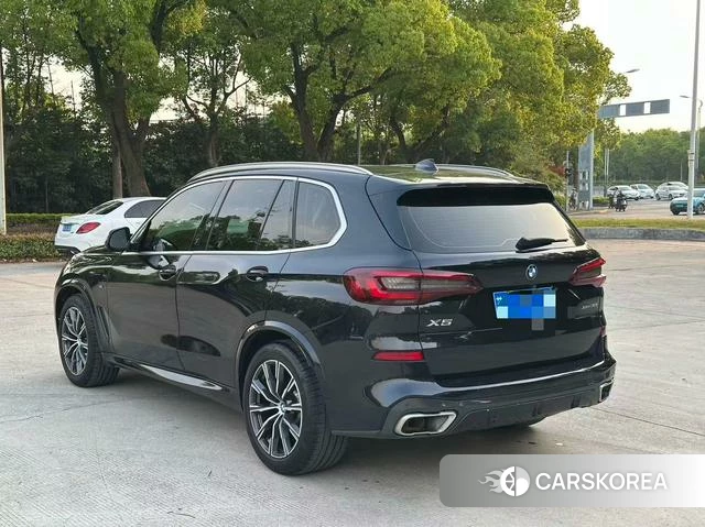 BMW X5 2021 Черный из Китая