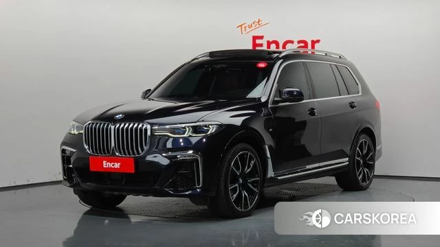 BMW X7 (G07) 2021 Черный из Кореи