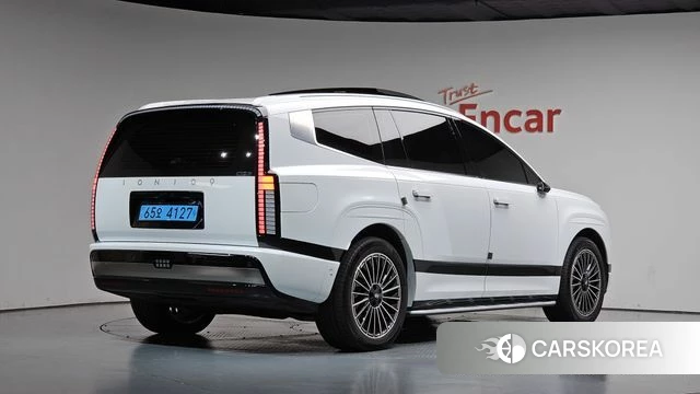 Hyundai Ionic 9 2025 Белый из Кореи
