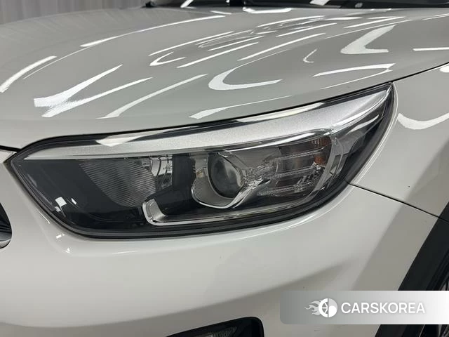 Kia KX1 2021 Белый из Китая