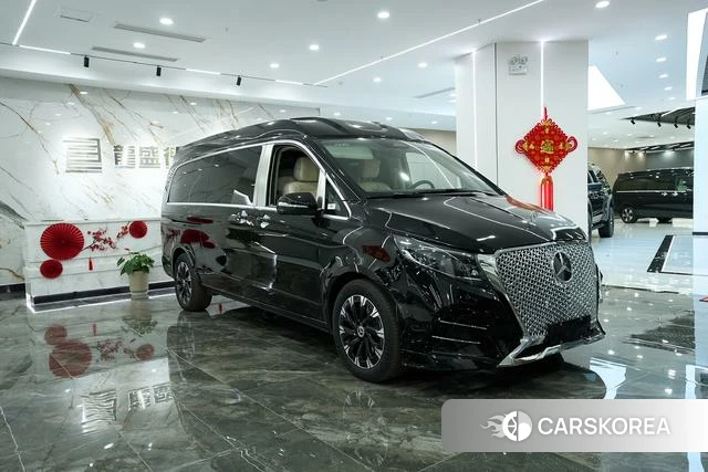 Mercedes-Benz V-Class 2024 Черный из Китая