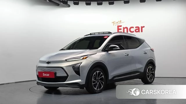 Chevrolet (GM Daewoo) Bolt EUV 2022 Серебряный из Кореи