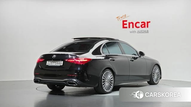 Mercedes-Benz C-Class W206 2023 Черный из Кореи