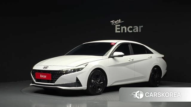 Hyundai Avante Hybrid (CN7) 2023 Белый из Кореи