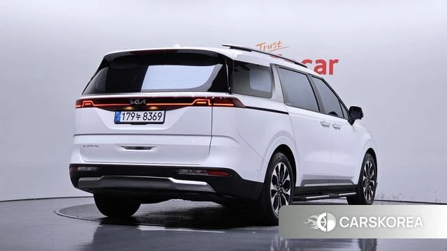 Kia Carnival 4th generation 2023 Белый из Кореи