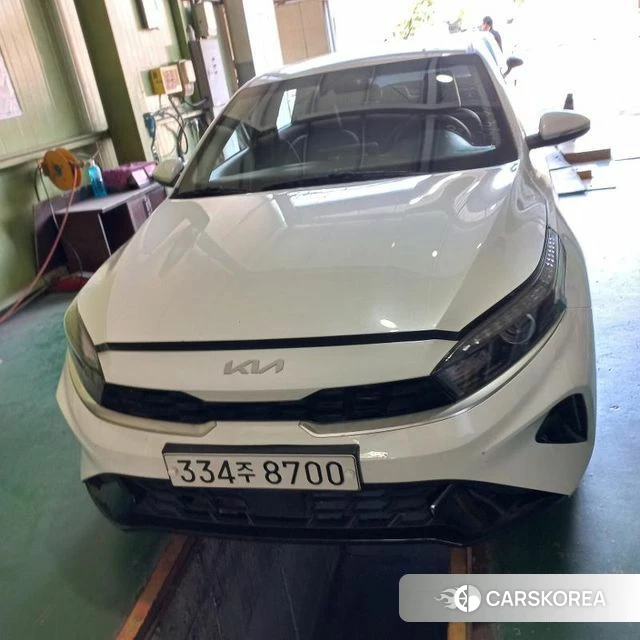 Kia The New K3 2nd generation 2023 Белый из Кореи