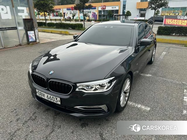 BMW 5 Series (G30) 2018 Серый из Кореи