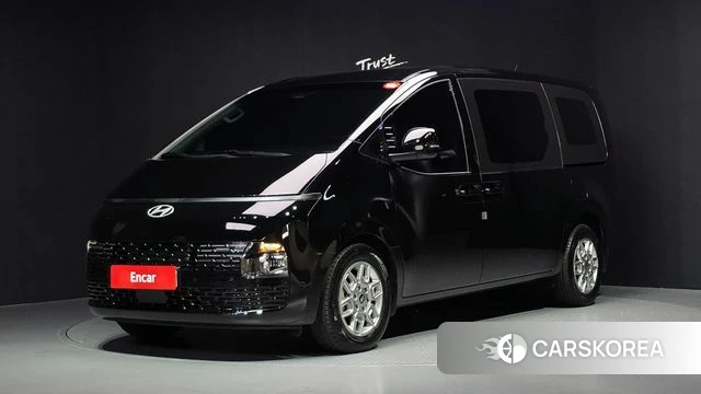 Hyundai Staria 2025 Черный из Кореи