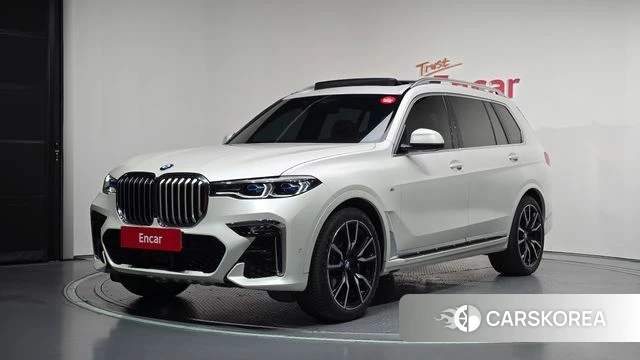 BMW X7 (G07) 2021 Белый из Кореи