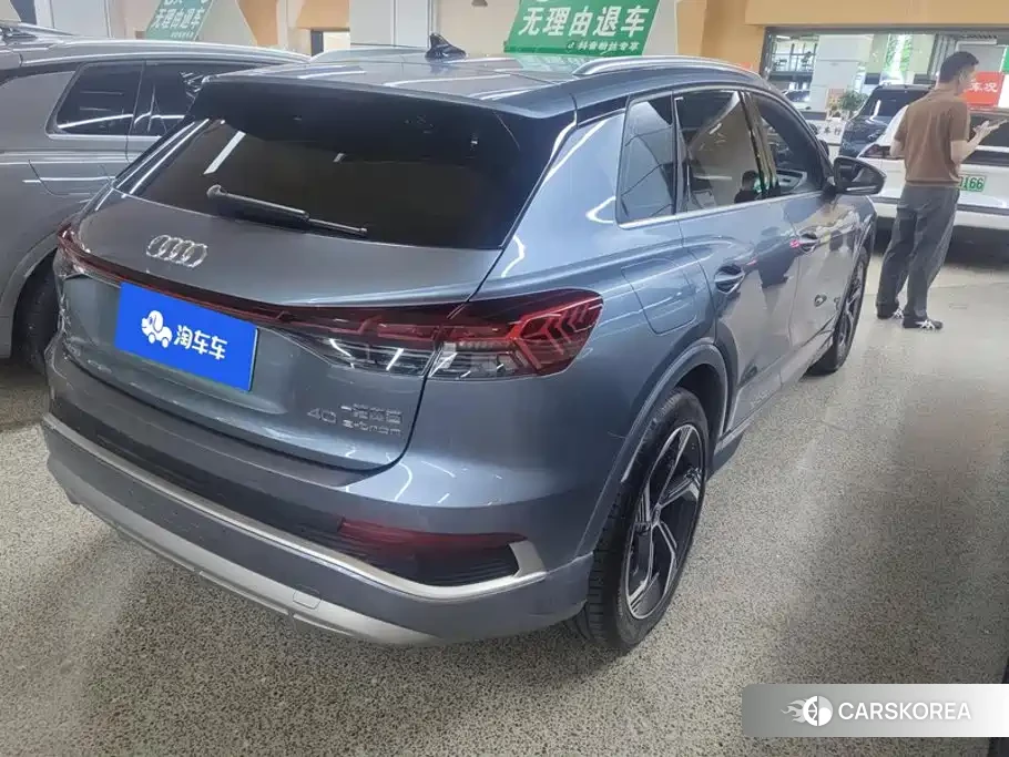 Audi Q4 e-tron 2025 Синий из Китая, фото 2