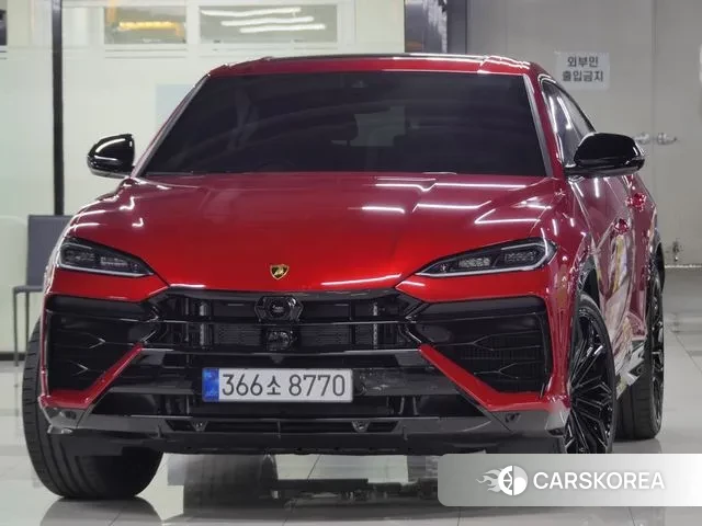 Lamborghini Urus 2025 Красный из Кореи