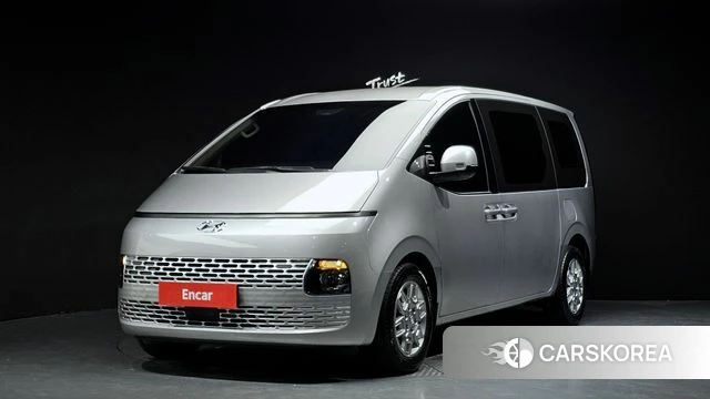 Hyundai Staria 2024 Серебряный из Кореи