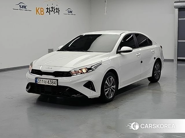 Kia The New K3 2nd generation 2021 Белый из Кореи