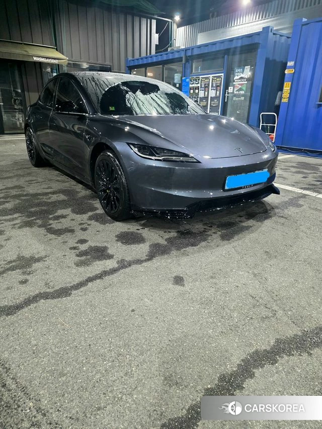 Tesla Model 3 2024 Серый из Кореи