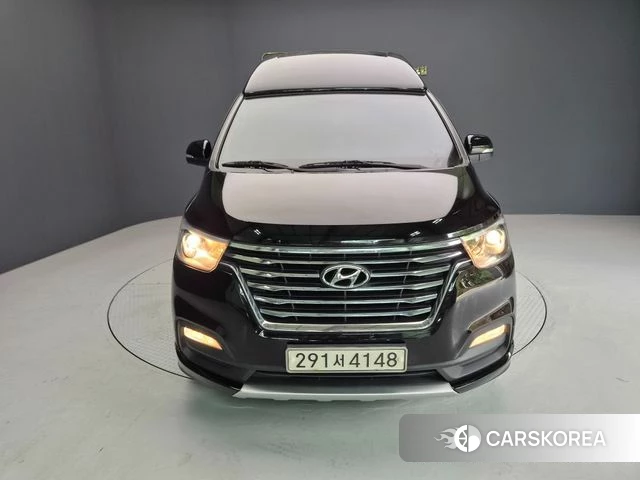 Hyundai The New Grand Starex 2018 Черный из Кореи