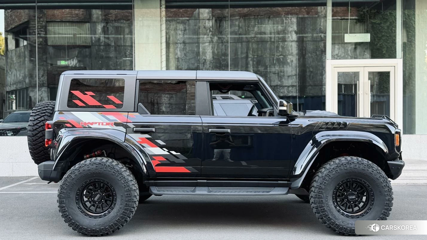 Ford Bronco 2024 Черный из Китая