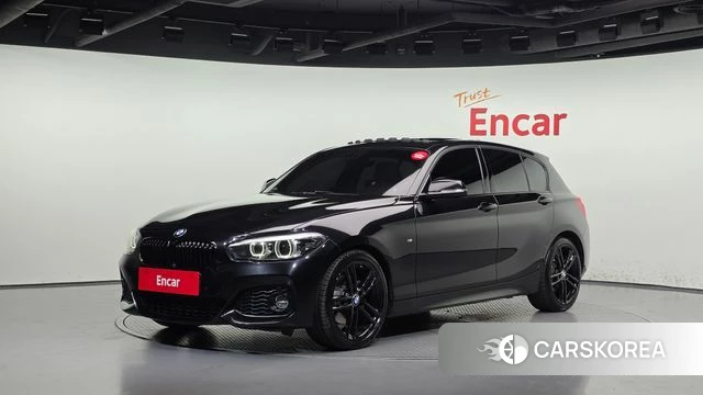BMW 1 Series (F20) 2018 Черный из Кореи