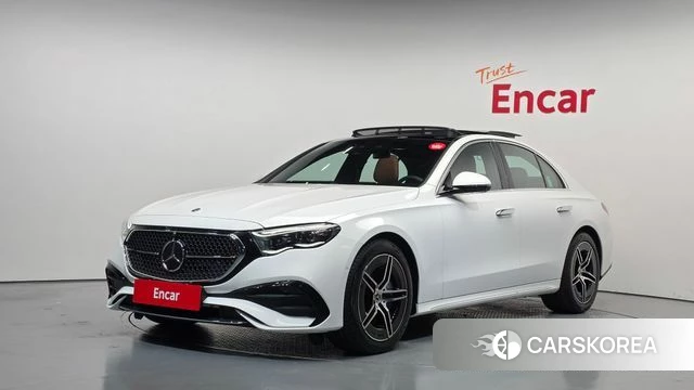 Mercedes-Benz E-Class W214 2026 Белый из Кореи