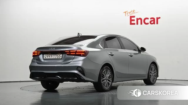 Kia The New K3 2nd generation 2021 Серебристо-серый из Кореи