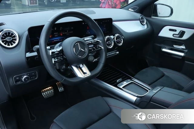 Mercedes-Benz AMG GLA 2024 Темно-серый из Китая