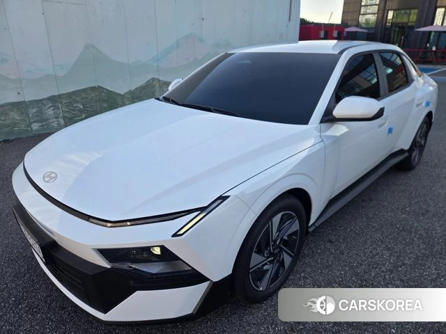 Hyundai Avante (CN8) 2026 Белый из Кореи