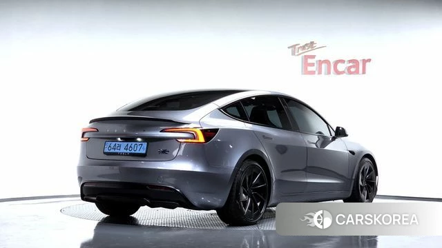 Tesla Model 3 2024 Серый из Кореи