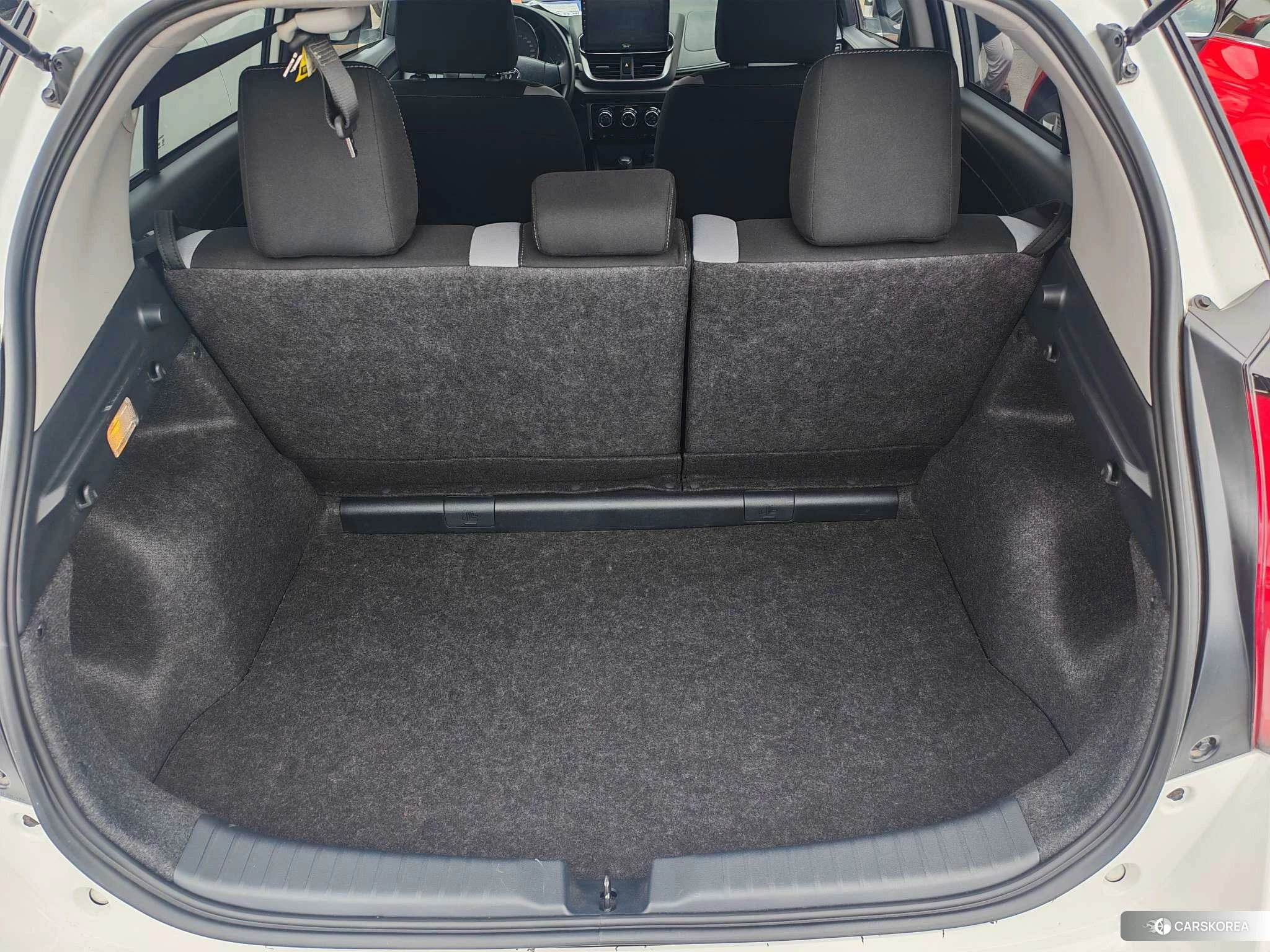 Toyota Yaris L 2021 Белый из Китая