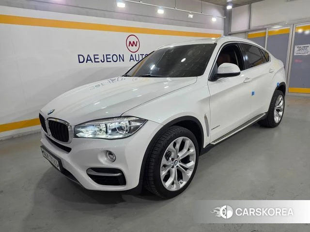 BMW X6 (F16) 2018 Белый из Кореи