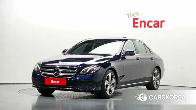 Mercedes-Benz E-Class W213 2018 Синий из Кореи