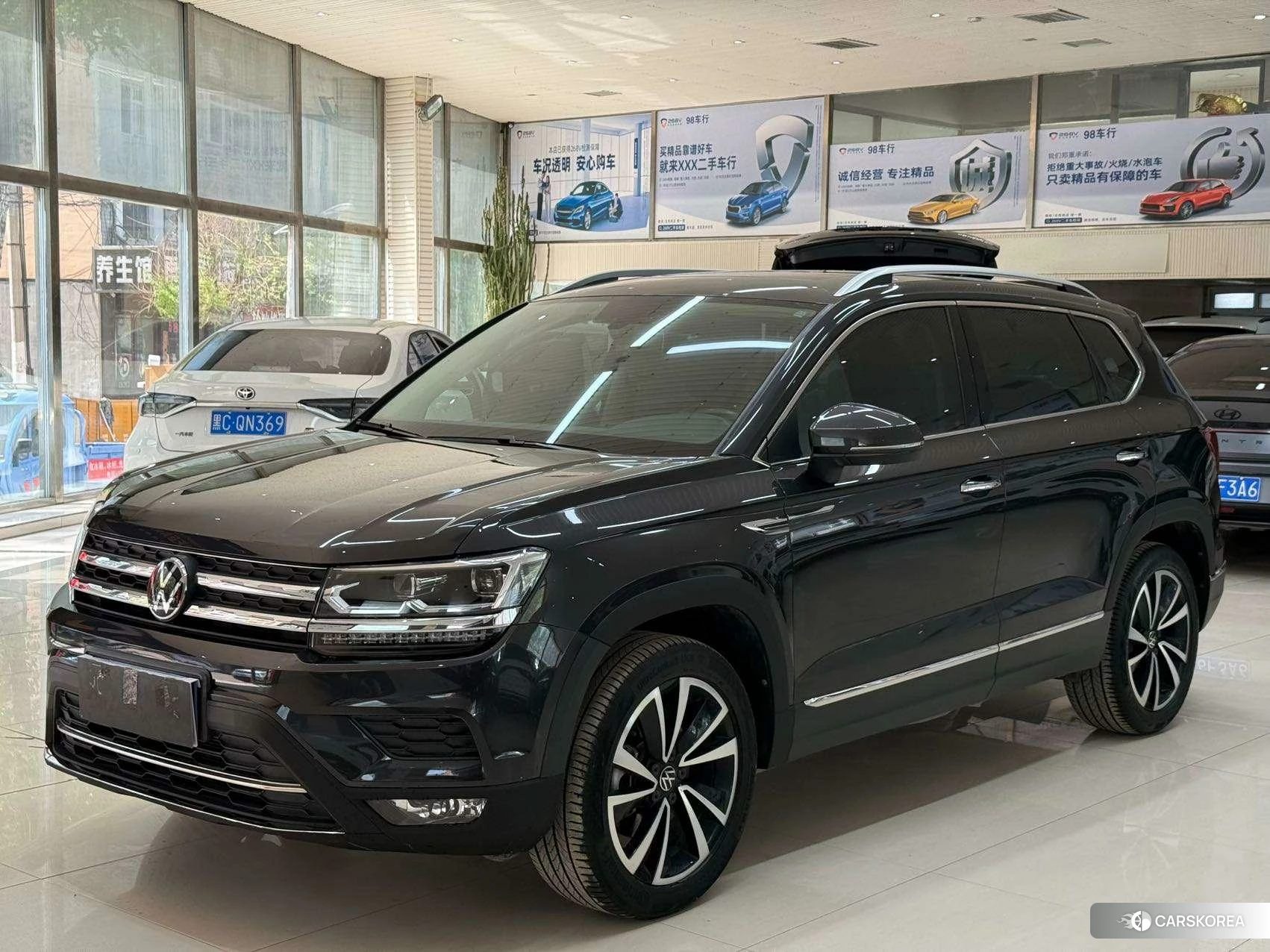 Volkswagen Tharu 2020 Темно-серый из Китая