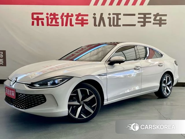 Volkswagen Lamando 2022 Белый из Китая