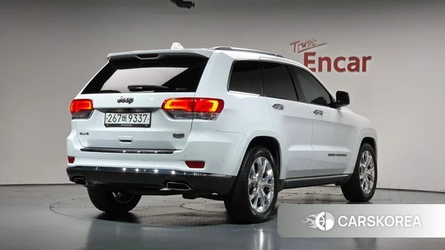 Jeep Grand Cherokee id 4959913 из Кореи