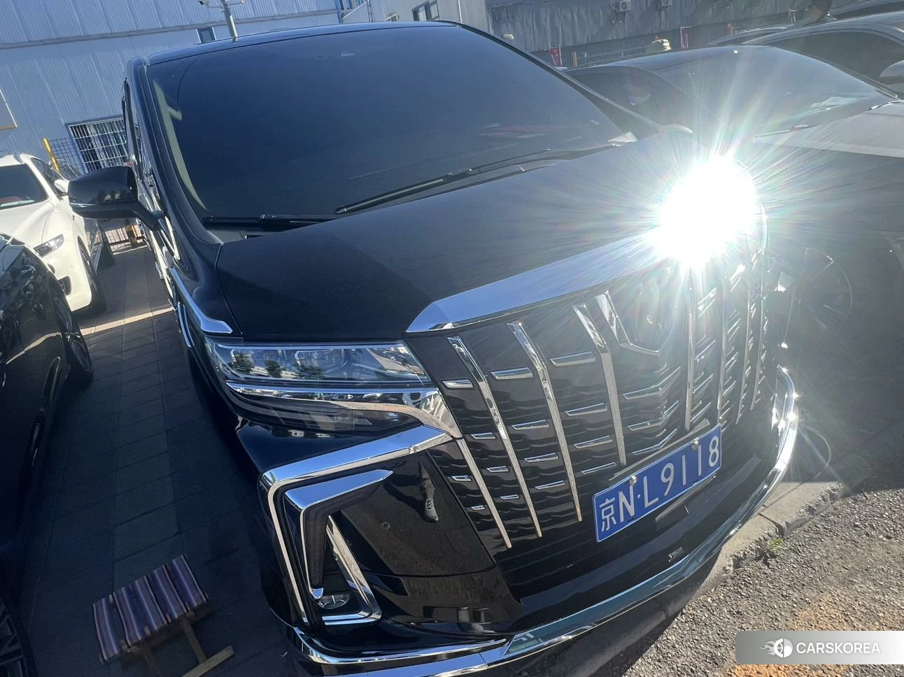Toyota Alphard 2021 Черный из Китая