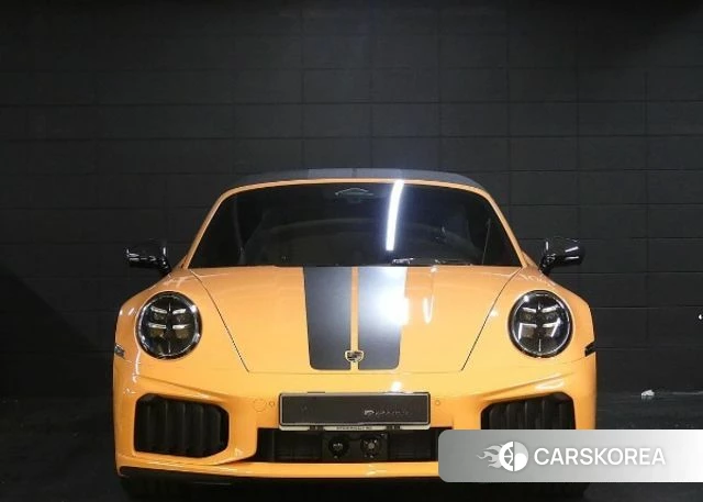 Porsche 911(992) 2026 Оранжевый из Кореи