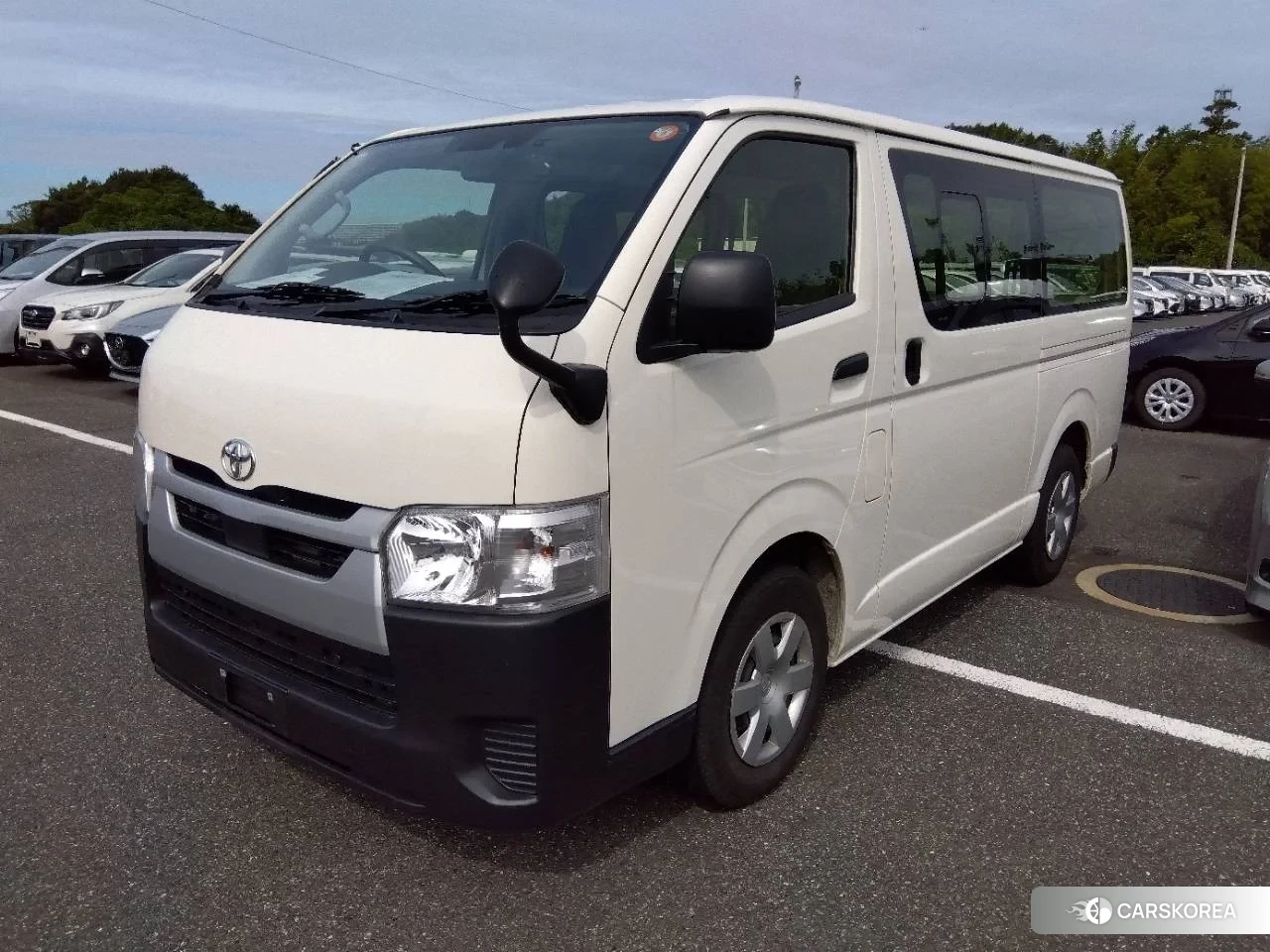 Toyota HiAce Van 2023 из Японии