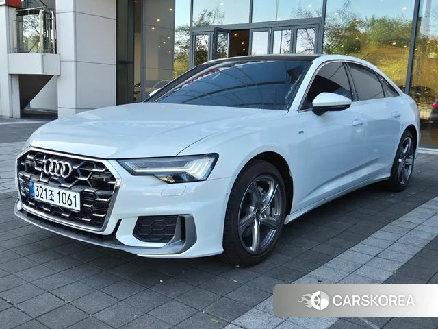 Audi A6 (C8) 2024 Белый из Кореи