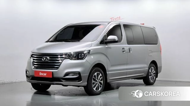 Hyundai The New Grand Starex 2019 Серый из Кореи