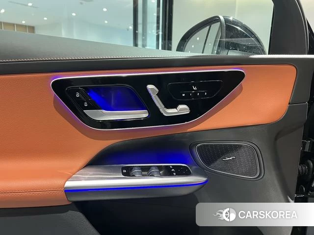 Mercedes-Benz GLC 2025 Черный из Китая