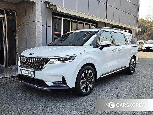 Kia Carnival 4th generation 2020 Белый из Кореи