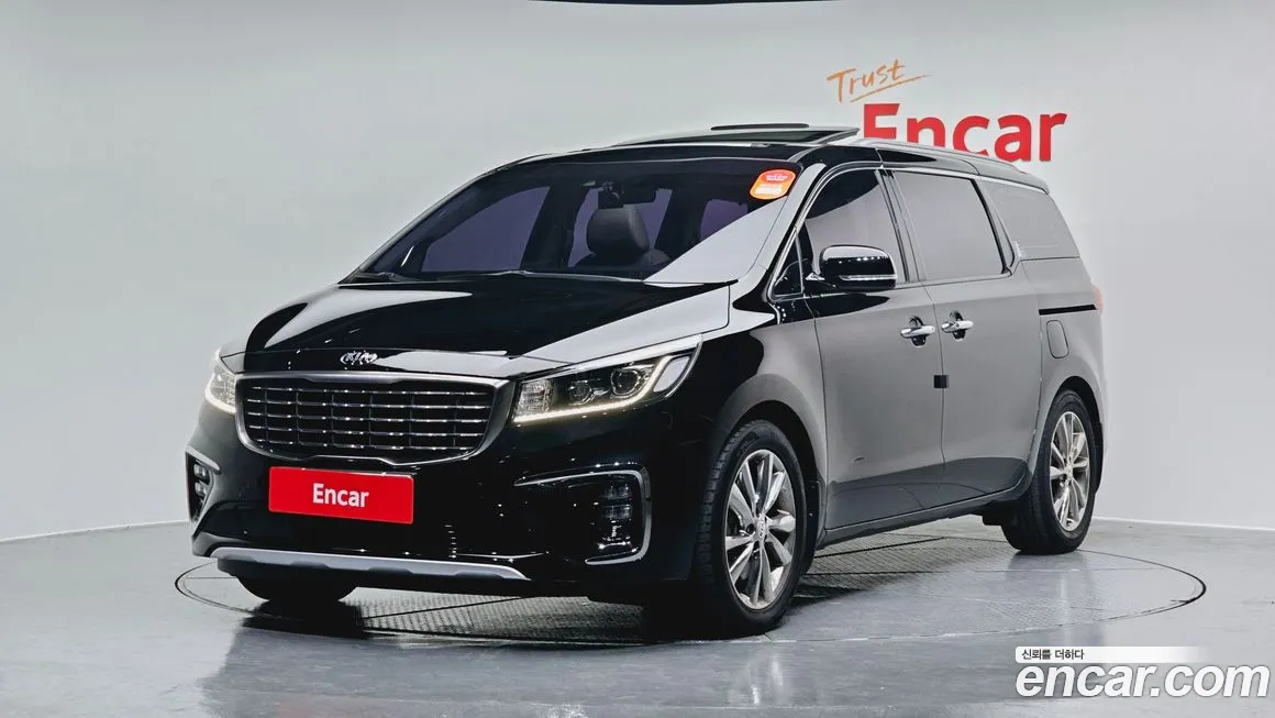 Kia The New Carnival 2018 Черный из Кореи