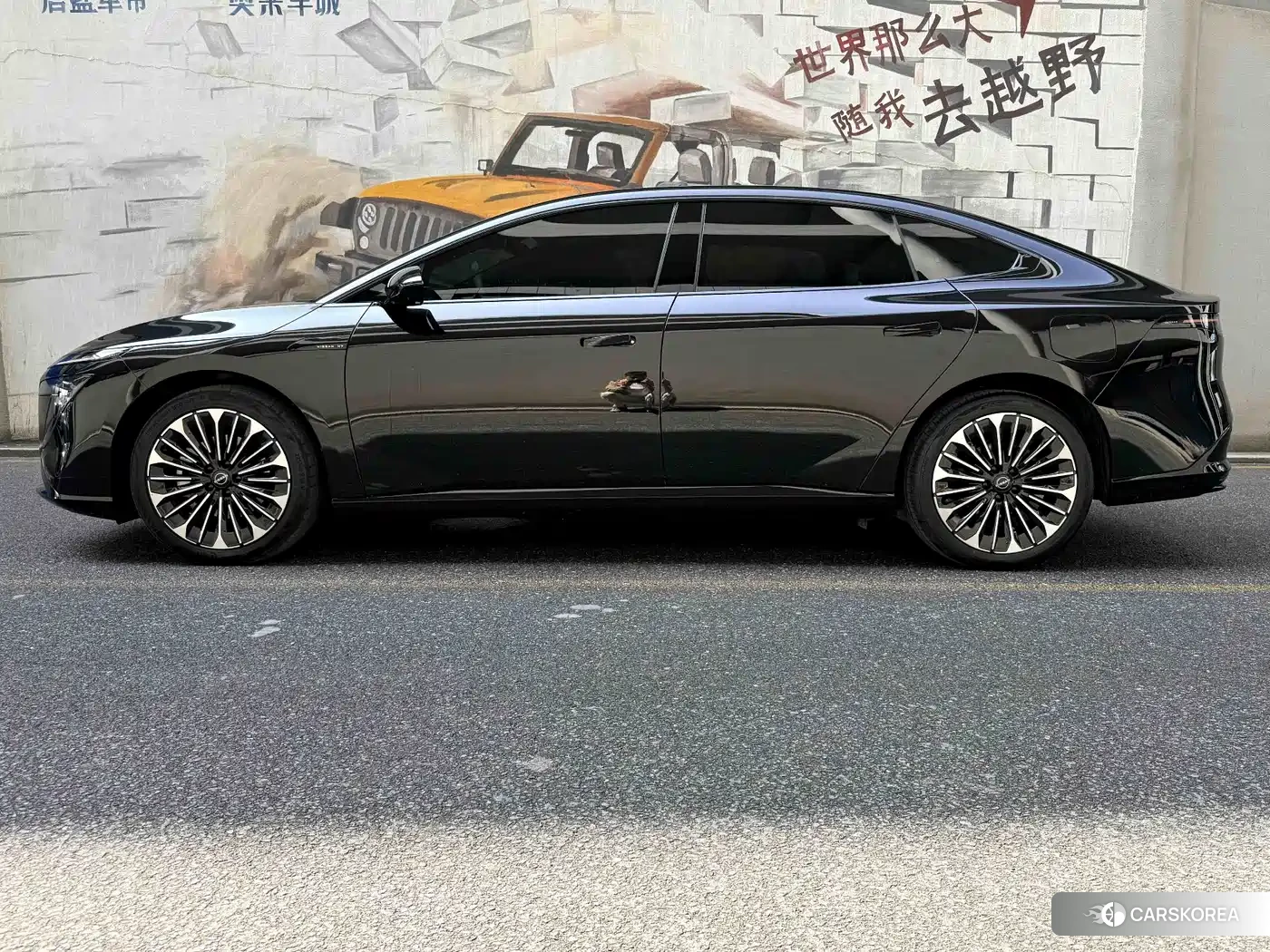 Nissan N7 2025 Черный из Китая