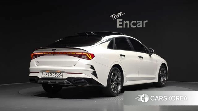 Kia K5 3rd generation 2020 Белый из Кореи