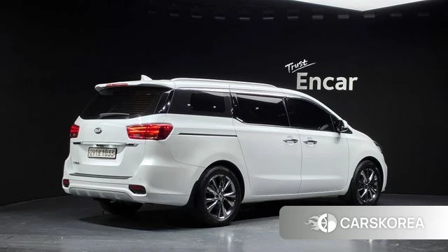 Kia The New Carnival 2019 Белый из Кореи