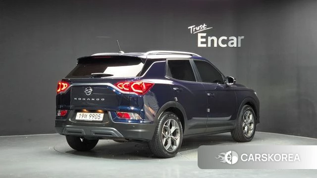 Ssangyong Beautiful Korando 2019 Синий из Кореи