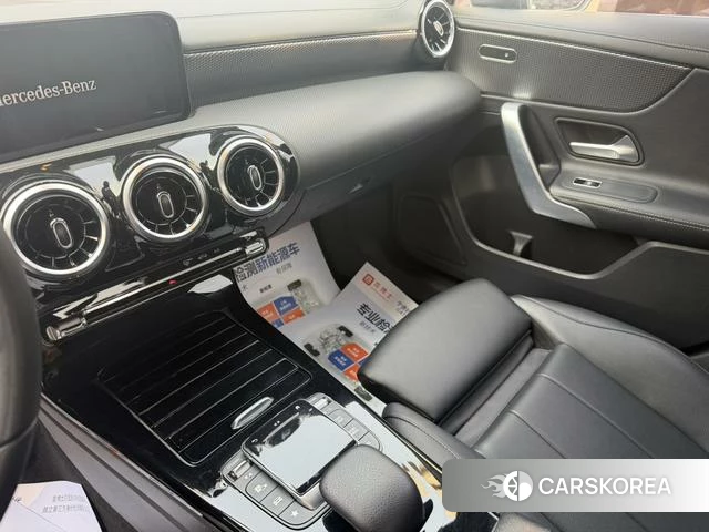 Mercedes-Benz A-Class 2021 Черный из Китая