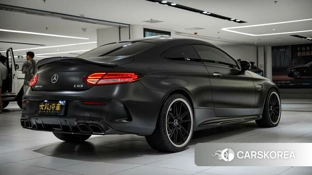 Mercedes-Benz AMG C-Class 2021 Черный из Китая