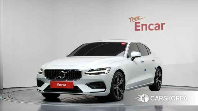Volvo S60 3rd generation 2020 Белый из Кореи